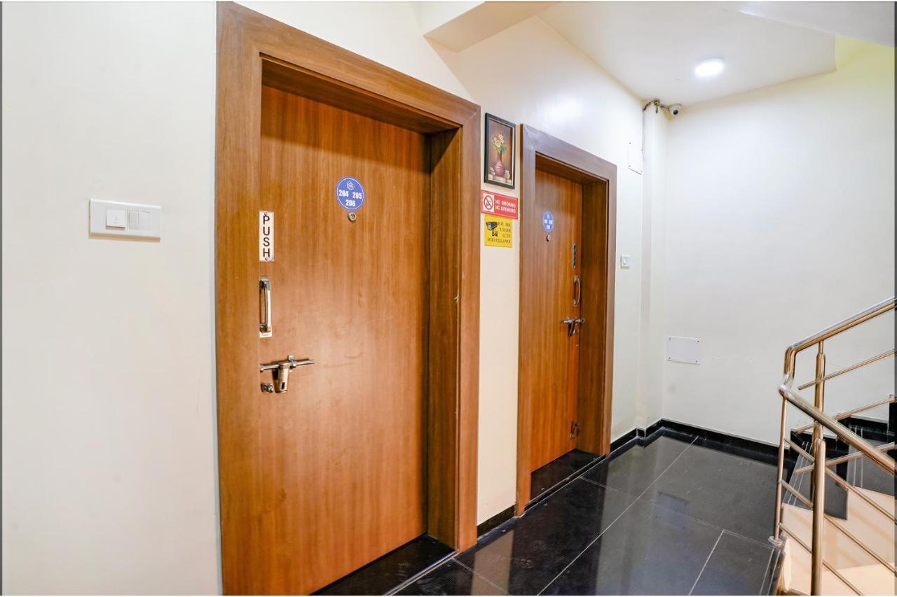 Fabhotel Himalay Hotel 3*