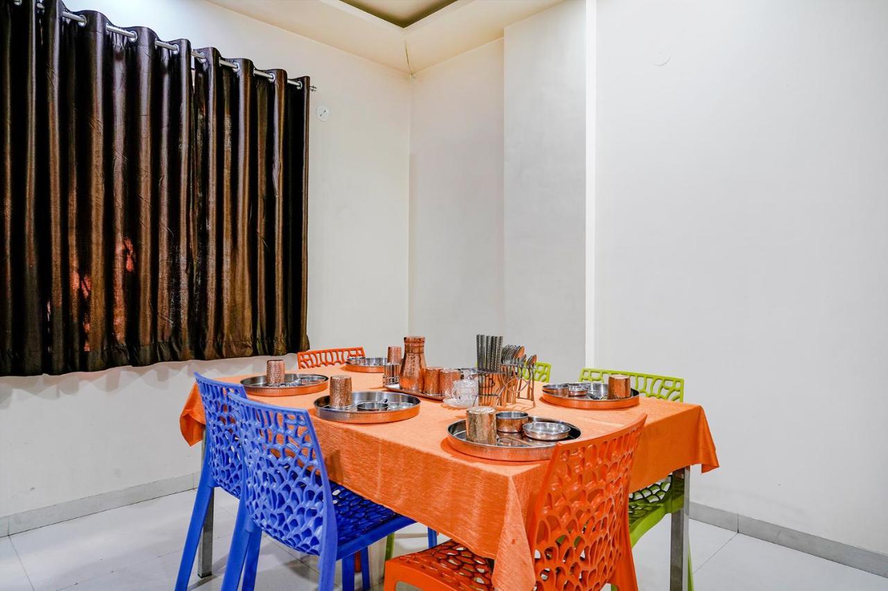Hotel Fabhotel Himalay