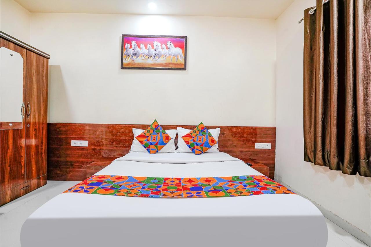 Fabhotel Himalay 3*