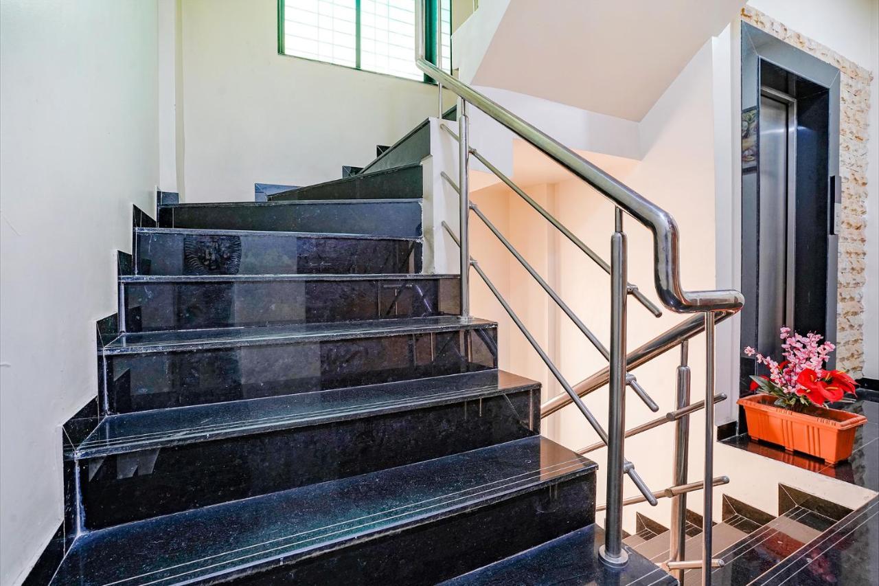 Fabhotel Himalay 3* Pune